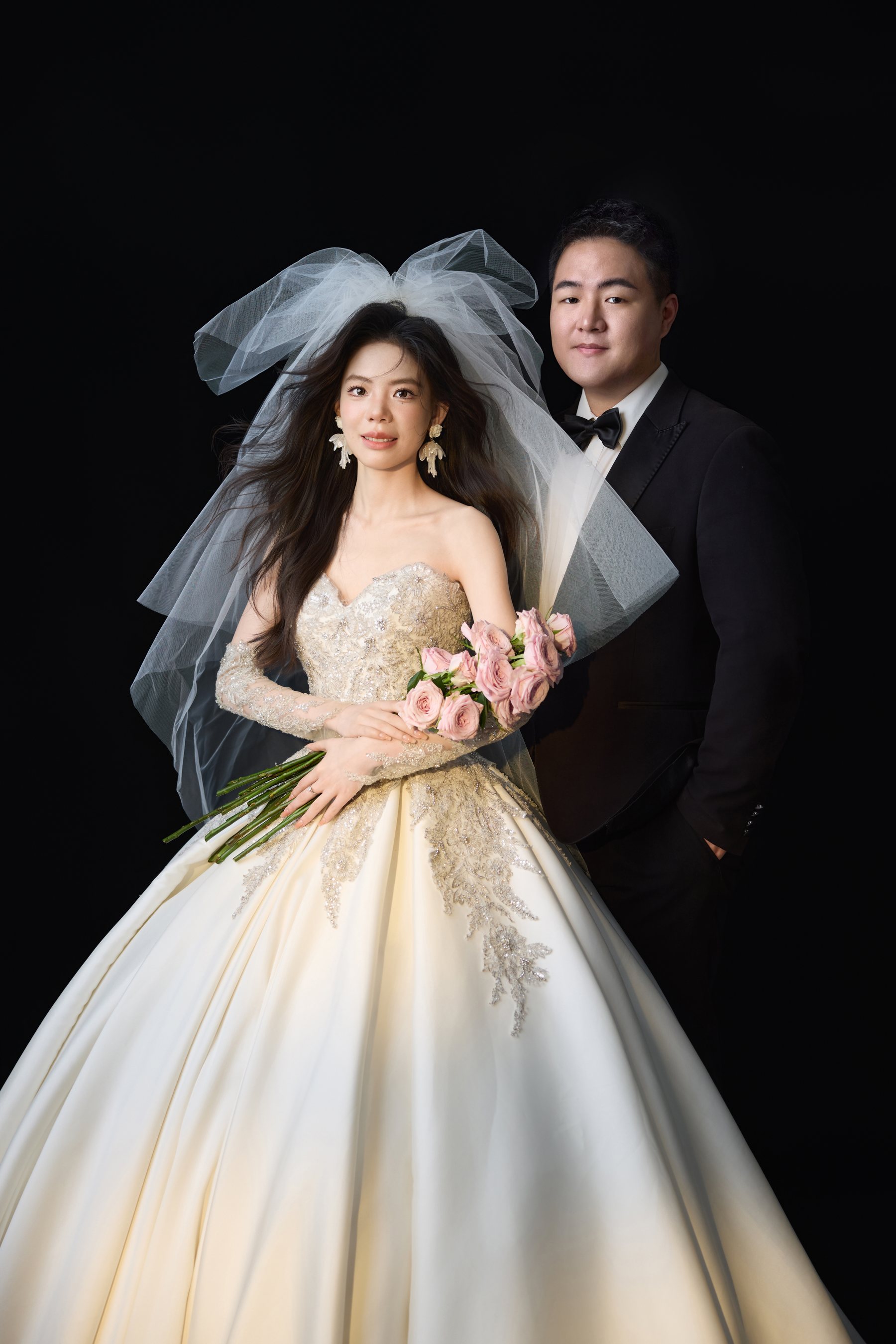 戴孟洁和冯涛黑幕婚纱照